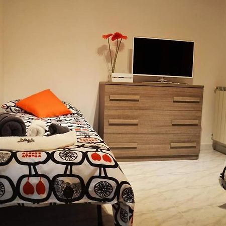 La Tana Delle Lepri Bed & Breakfast Morolo Bagian luar foto
