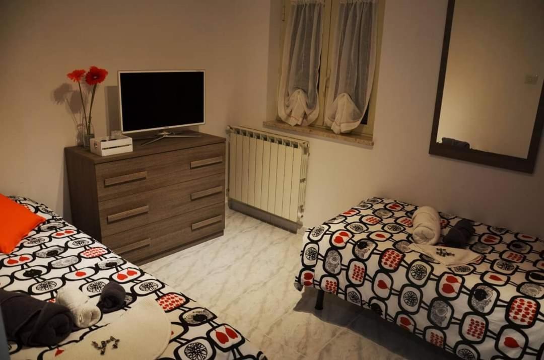 La Tana Delle Lepri Bed & Breakfast Morolo Bagian luar foto