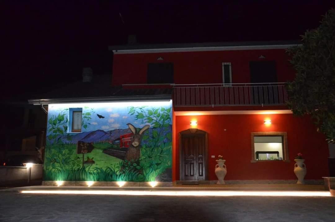 La Tana Delle Lepri Bed & Breakfast Morolo Bagian luar foto